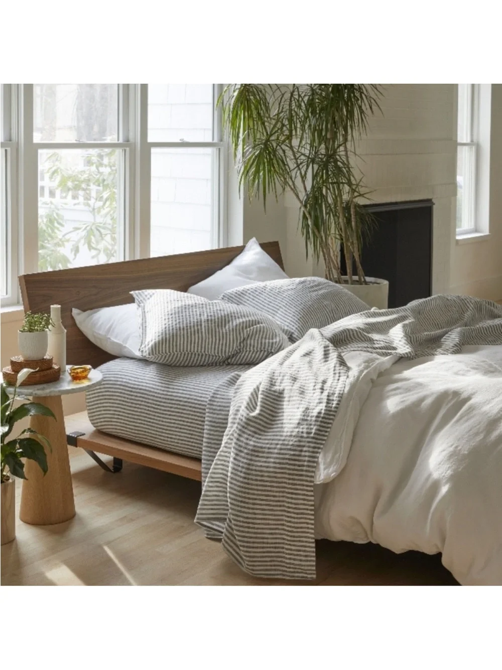 EUC Brooklinen King Linen Duvet Cover Striped Gray and White Bedding